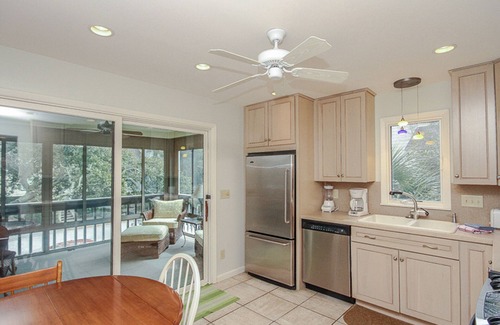 Spinnaker Beachhouses Villa | Villa with screened porch & ocean views - just across the street from the beach