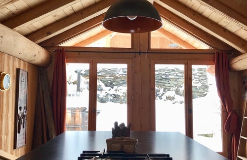 Villaroger Ski Chalet | Village chalet near stations 12 beds View 170m2 Hammam Finnish bath