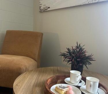 Moranbah Hotel | Village National The Isaac