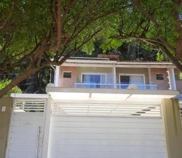 Ilheus House | Village Praia Dourada - Praia dos Milionários