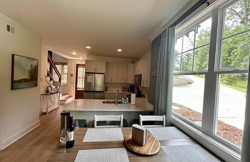 Jacksons' Gap House | Villas at Bay Ridge Unit 10