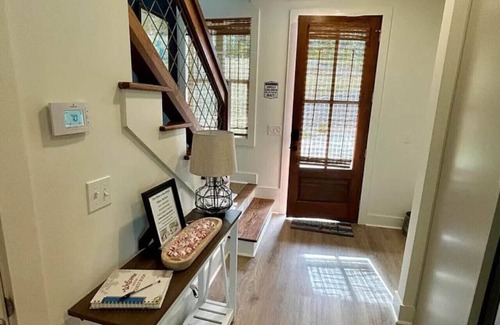 Jacksons' Gap House | Villas at Bay Ridge Unit 10