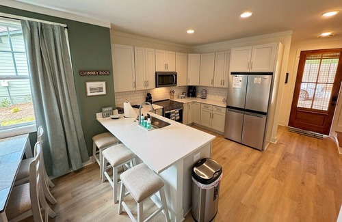 Jacksons' Gap House | Villas at Bay Ridge Unit 7