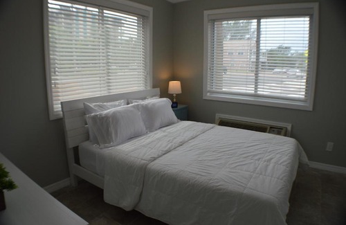 Madeira Beach Apartment | Villas at John's Pass by Travel Resort Services