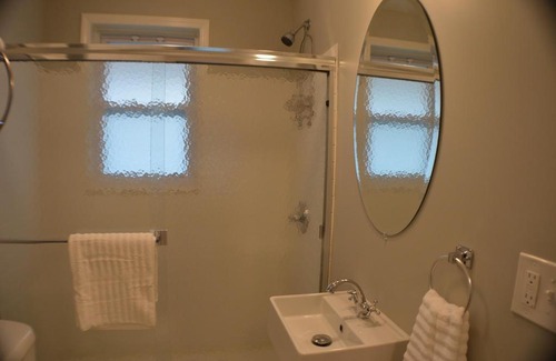 Madeira Beach Apartment | Villas at John's Pass by Travel Resort Services