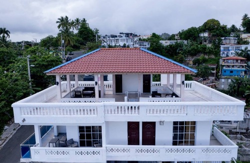 Barrio La Fortaleza Vieja Apartment | Villas Hillside apt 1