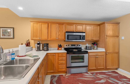 Butler Beach Condo | Villas of Ocean Gate #208 Ocean side 2 bedroom, pool view, pet friendly