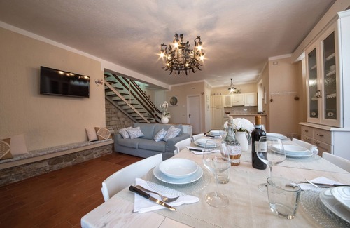 Spello Villa | VillaSubasioRelax, panoramic villa with swimming pool, natural park, Spello, Assisi