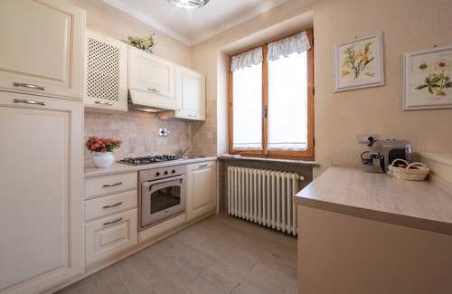 Spello Villa | VillaSubasioRelax, panoramic villa with swimming pool, natural park, Spello, Assisi
