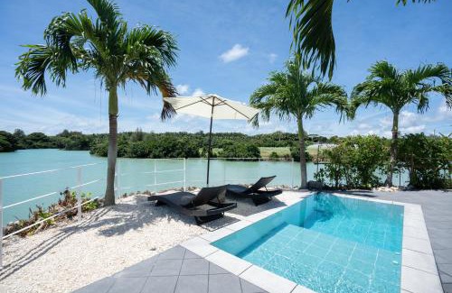 Miyakojima Villa | Villaze 伊良部島