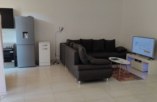 Cergy Apartment | Ville Nature