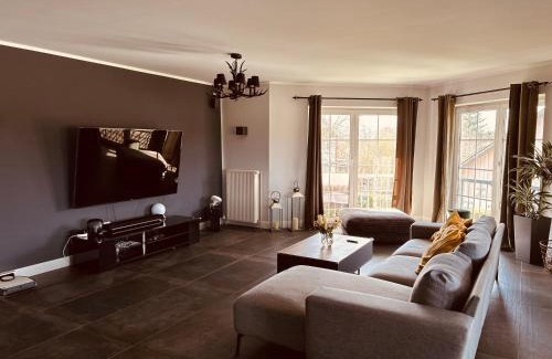 Grebin House | Villenartiges Haus nahe See