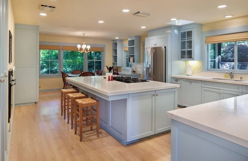 Santa Rosa House | Vineyard views, pool, hot tub, bocce/pickle ball!