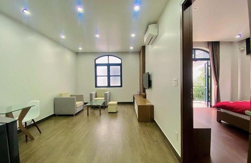 Hai Phong Apartment | Vinhomes Imperia Paris 09-12A