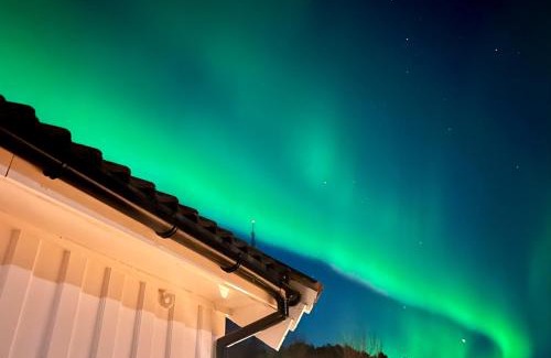 Kristiansund House | Vintage apartment with fresh sea air and pets