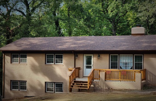 Monroe Apartment | Vintage Charm, Modern Comfort