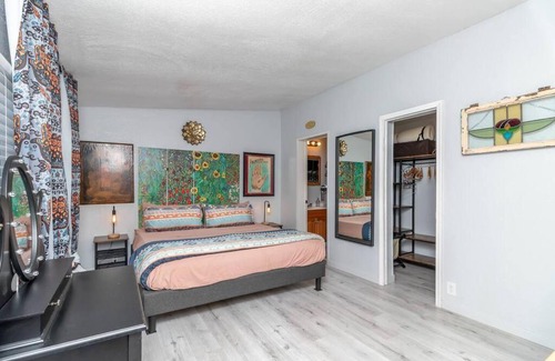 Rio Linda House | Vintage Eclectic Home Near Sacramento Airport