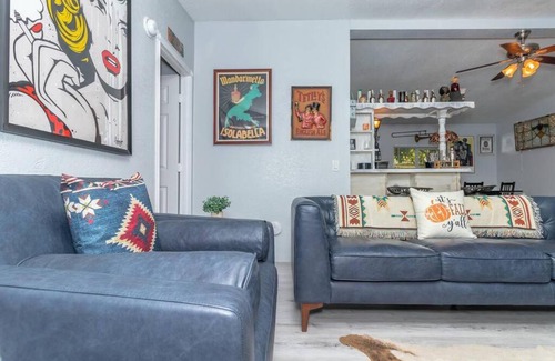 Rio Linda House | Vintage Eclectic Home Near Sacramento Airport