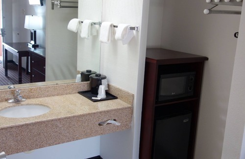 Huntsville Hotel | VIP Inn and Suites