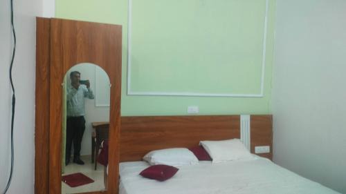 Faizabad Bed & Breakfast | Viram Homestays