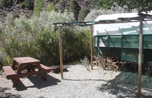 Bridgeport Cabin | Virginia Creek Settlement
