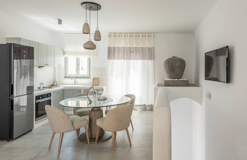 Agios Prokopios Hotel | Virtu Suites