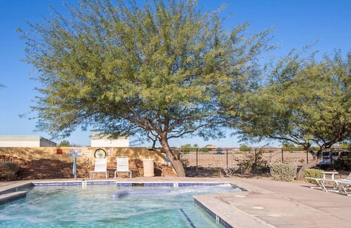 Cibola Vista Condo | Visit the amazing Red Rock Formation in this beautiful 1BD condo with amenities