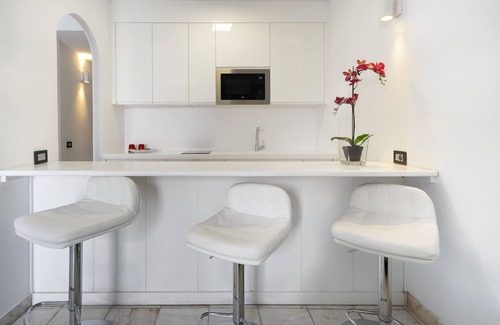 Sonnenland Apartment | Vista Bonita Gay & Lesbian only Resort