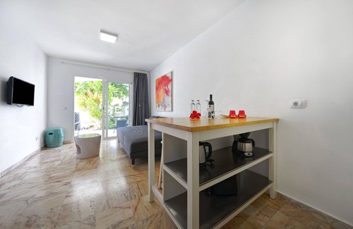 Sonnenland Apartment | Vista Bonita Gay & Lesbian only Resort
