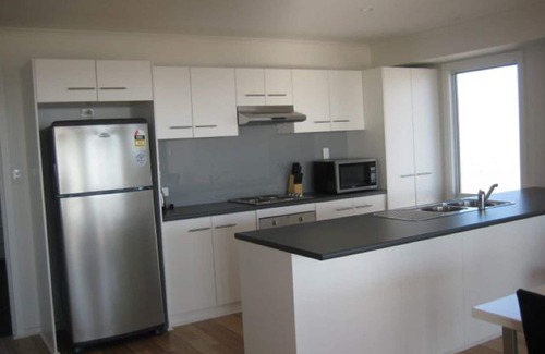 Para Wurlie House | Vista Mare ~ Free Wifi, Esplanade, Fantastic Sea Views Off Peak Special!