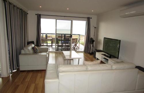 Para Wurlie House | Vista Mare - Point Turton