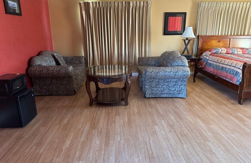 Riverside Hotel | Vista Motel - Riverside