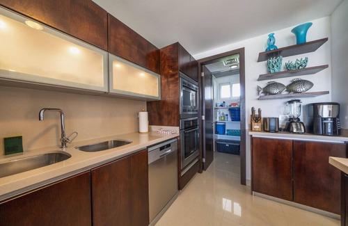 Puerto Juarez Apartment | Vista Playa Oceanview Penthouse Mareazul