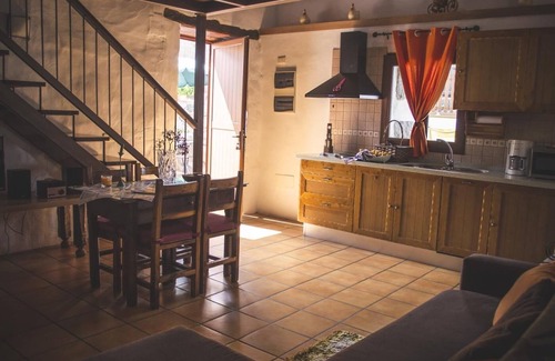 Hoya de Tunte Cottage | Vivelorural casa Tunte 1, piscina y terraza