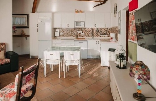Hoya de Tunte Cottage | Vivelorural Tunte 4 great pool & BBQ