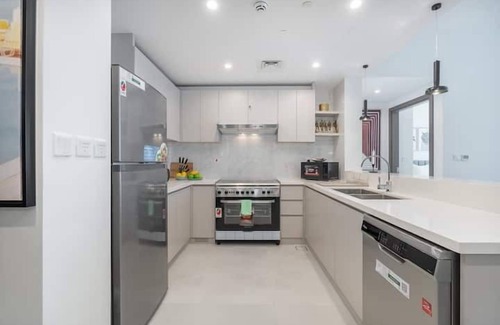 Bur Dubai Apartment | Vogue - Dubai Frame View