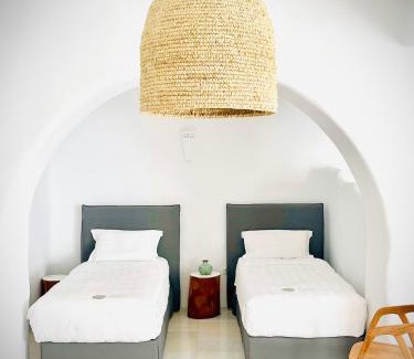 Santa Maria Bed & Breakfast | VOTSALO - Semi Based Studio with Indoor Garden - Part Of White Dunes Luxury Boutique Hotel