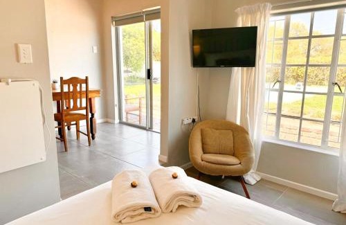 Beaufort West Apartment | Vrede Villa - no loadshedding