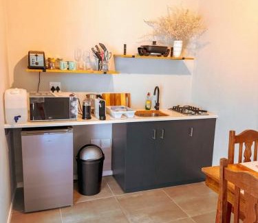 Beaufort West Apartment | Vrede Villa - no loadshedding