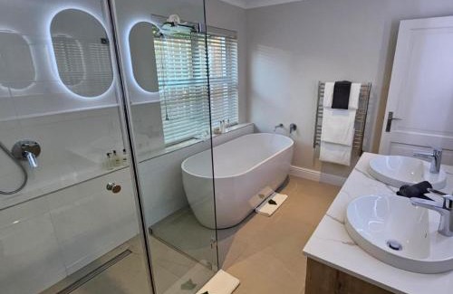 Raithby House | Vredenburg Manor House