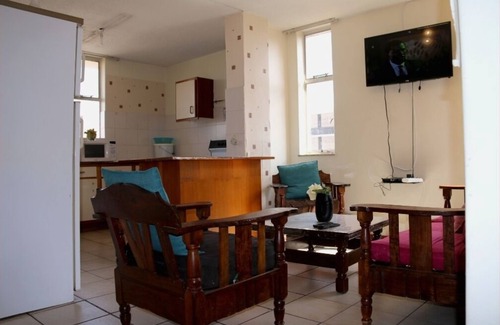 Pretoria Central Business District Apartment | Vue to the union building