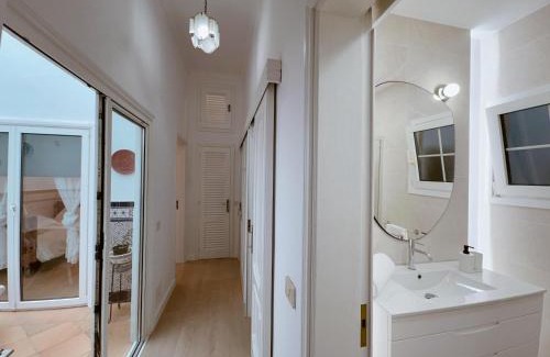 Vegueta Apartment | VV Vegueta Lovely Home "by henrypole home"