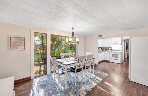 Green Bay House | ⌈W a t e r f r o n t ⌋ cottage with tower! ⏏︎