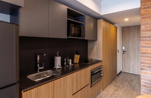 Barrios Unidos Apartment | w* | Unique loft in Virrey