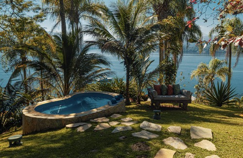 Angra dos Reis Villa | W01. 337 · Island of Japan by WhereInRio Luxury Rentals