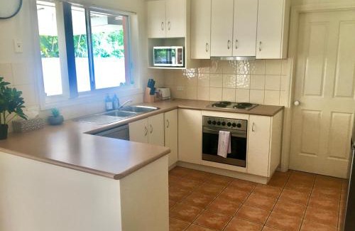 East Wagga Wagga House | Wagga Apartments #6