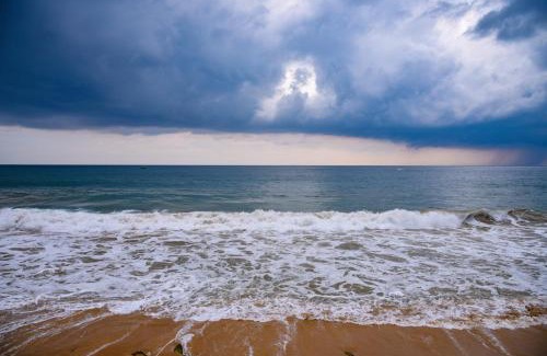 Boossa Hotel | Wagon Wheel Inn