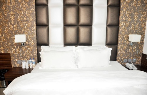 Yupia Hotel | Waii Inetrnational Hotel