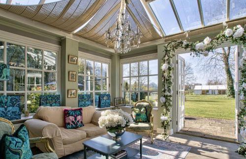 Alkborough House | Walcot Hall by Group Retreats