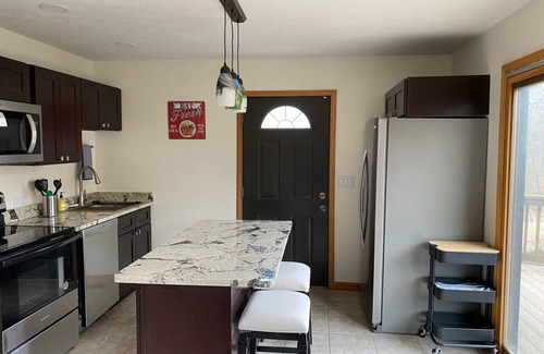 Rosamond Cabin | Walk Me Out in the “Morning Dew”. Secluded A-Frame Cabin on Pond with 3 decks